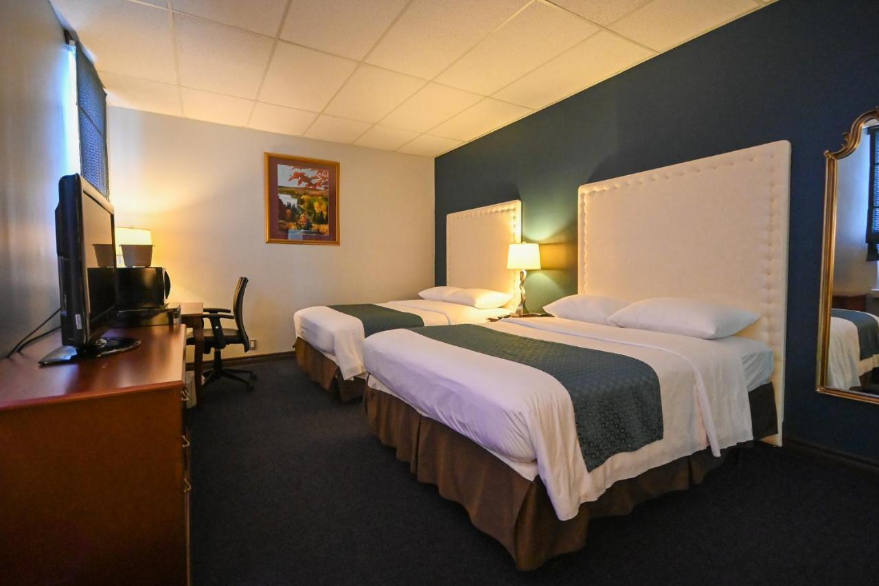 Le Voyageur Inn Mattawa Extérieur photo