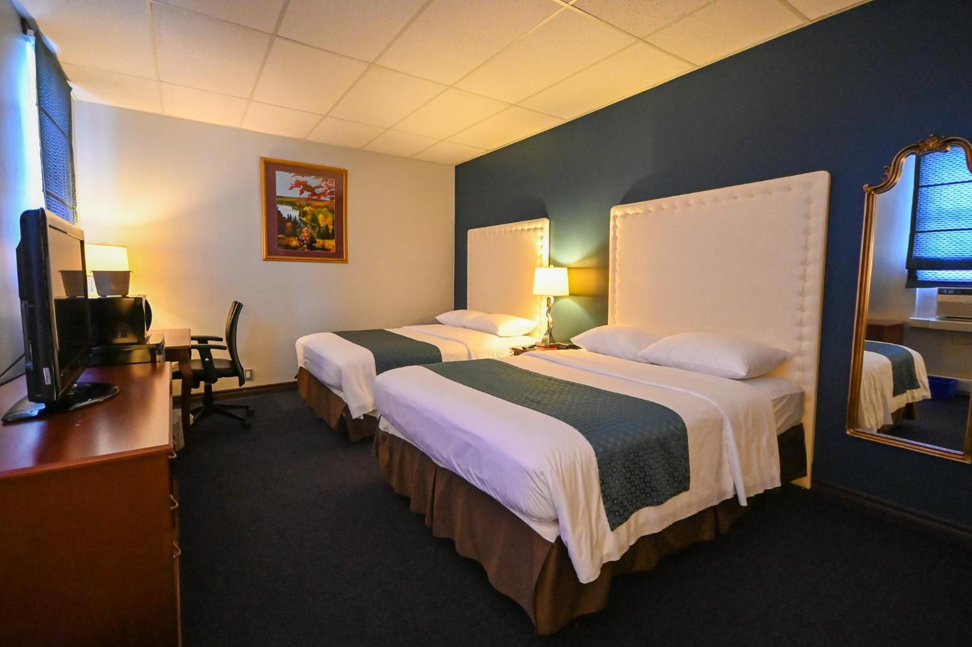Le Voyageur Inn Mattawa Extérieur photo