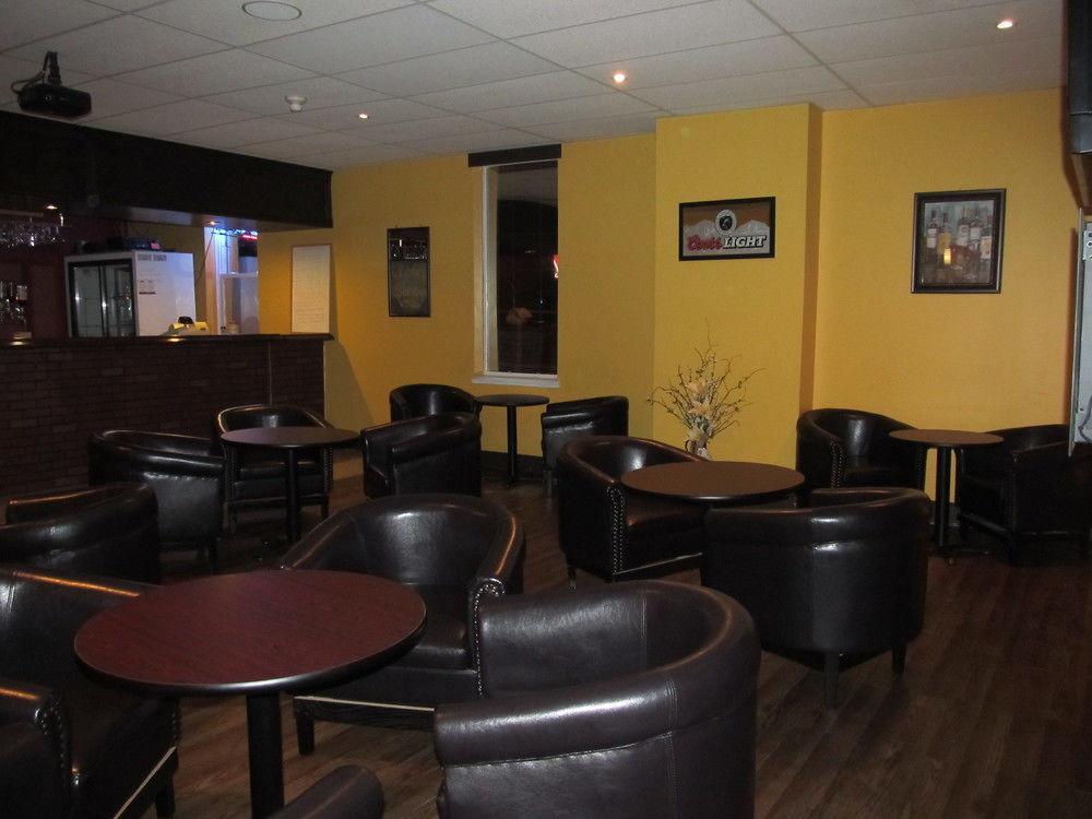Le Voyageur Inn Mattawa Extérieur photo