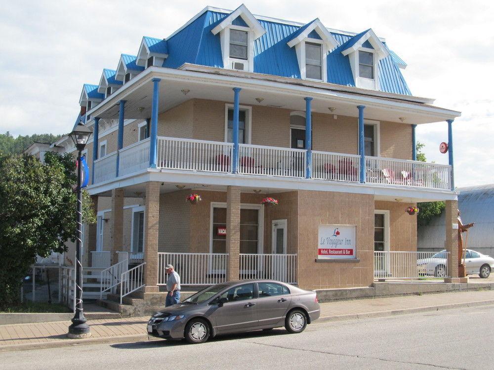 Le Voyageur Inn Mattawa Extérieur photo