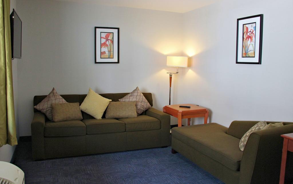 Le Voyageur Inn Mattawa Extérieur photo