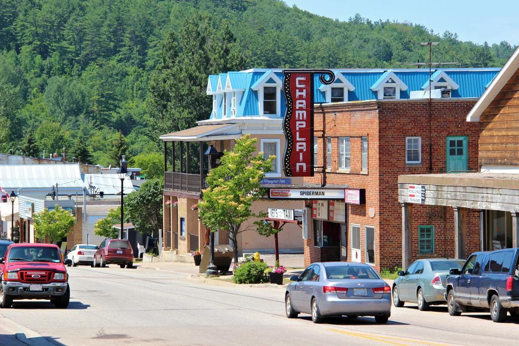 Le Voyageur Inn Mattawa Extérieur photo